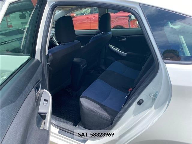 Toyota PRIUS 2014-03 349951-3