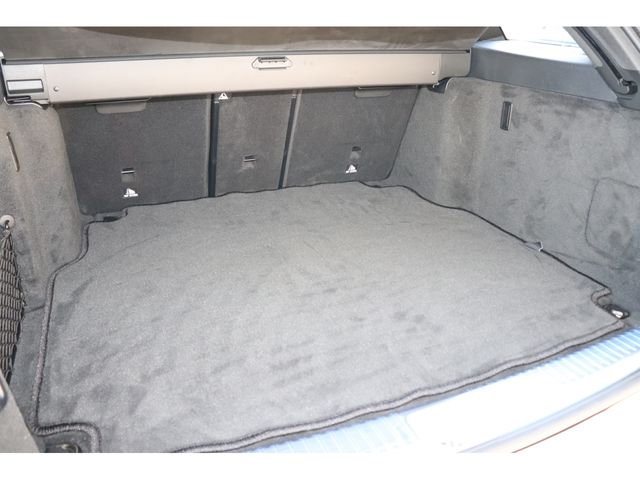 Mercedes Benz C-CLASS 2018-12 19409-16