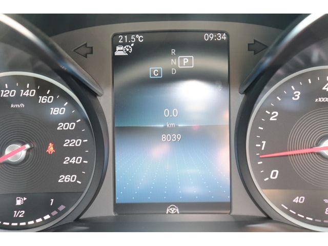 Mercedes Benz C-CLASS 2018-12 19409-13
