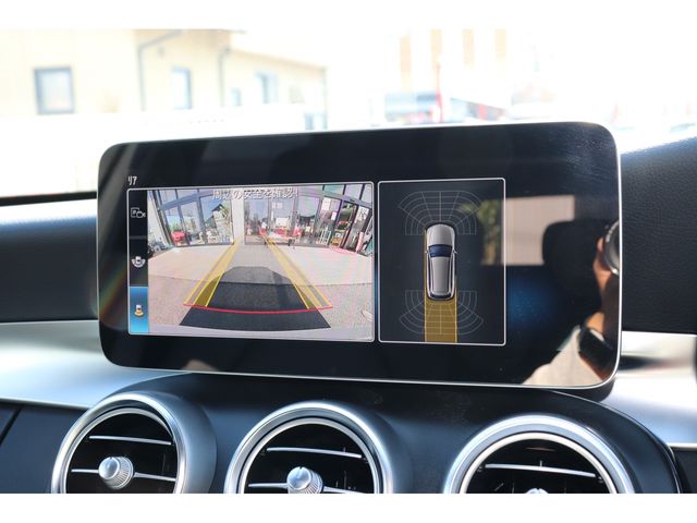 Mercedes Benz C-CLASS 2018-12 19409-15