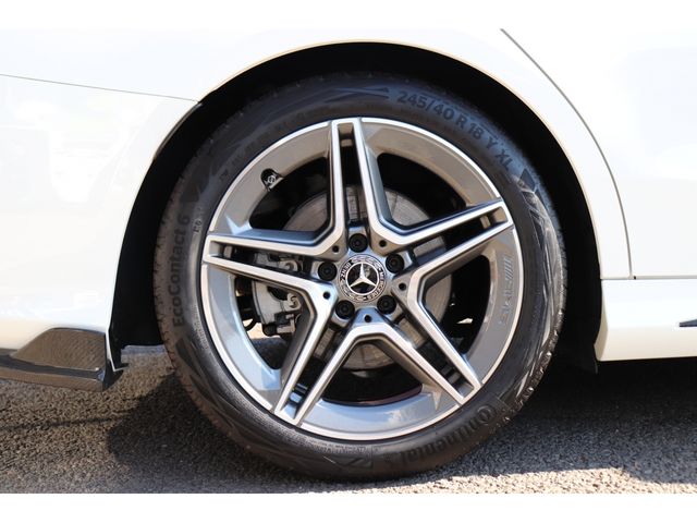 Mercedes Benz C-CLASS 2018-12 19409-28