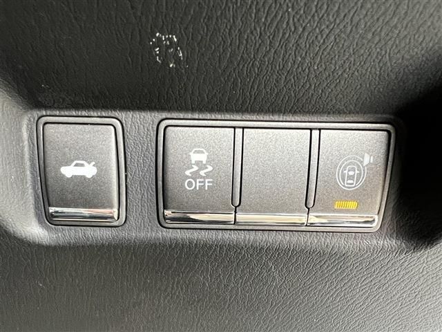 Nissan FUGA HYBRID 2011-07 532-13