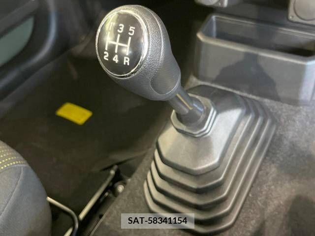 Suzuki JIMNY 2020-03 306201-7