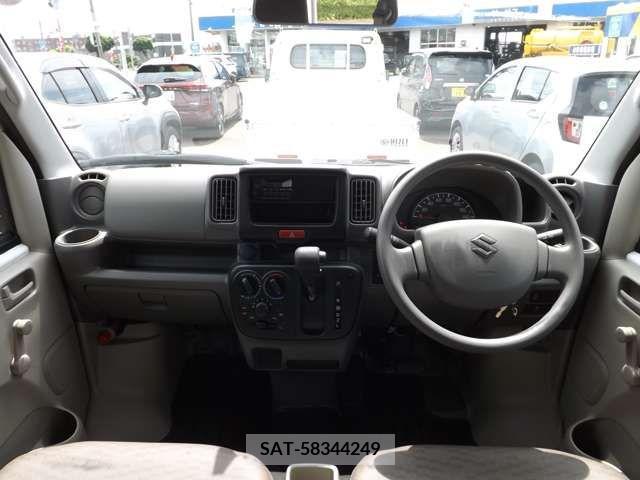 Suzuki EVERY 2023-10 359969-2