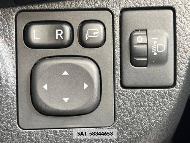 Toyota VITZ 2018-11 340094-6