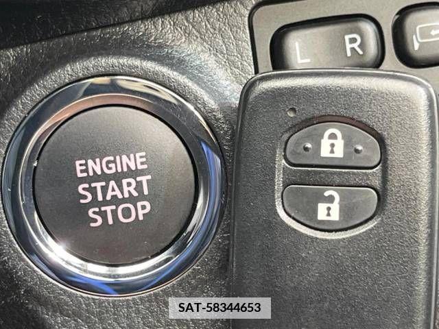 Toyota VITZ 2018-11 340094-7