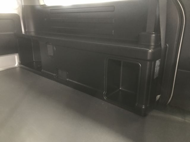 Toyota HIACE VAN 2019-09 191266-17