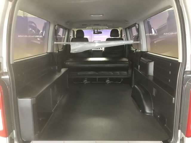 Toyota HIACE VAN 2019-09 191266-18
