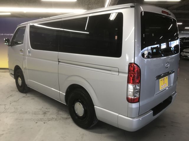Toyota HIACE VAN 2019-09 191266-10