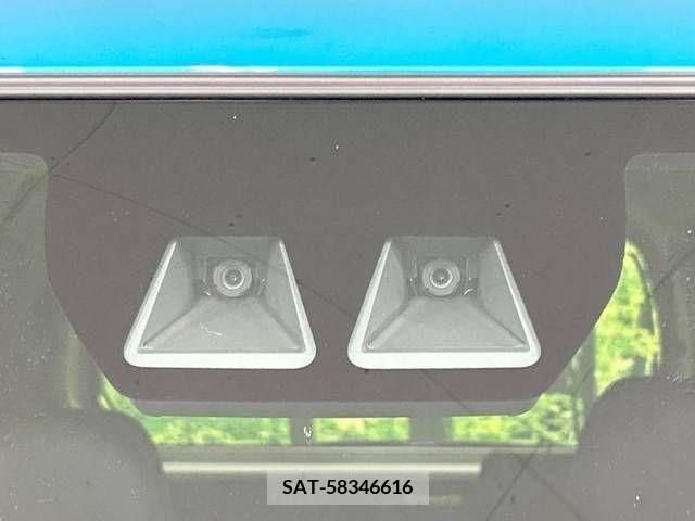 Daihatsu TANTO CUSTOM 2023-09 338250-5
