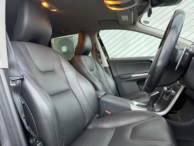 Volvo XC60 2015-12 183803-16