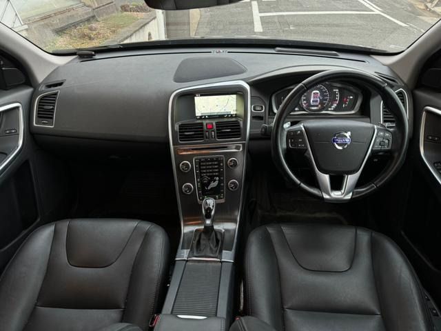 Volvo XC60 2015-12 183803-1