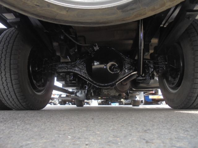 Mazda TITAN 2017-02 3906-24