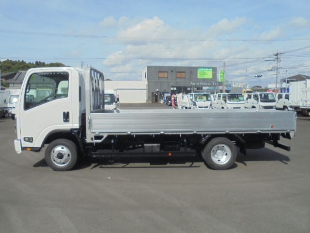 Mazda TITAN 2017-02 3906-3