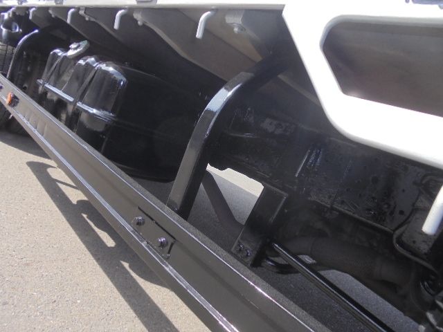 Mazda TITAN 2017-02 3906-21