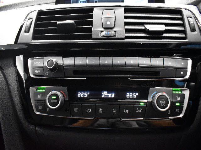 Bmw 3 SERIES 2017-11 23988-25