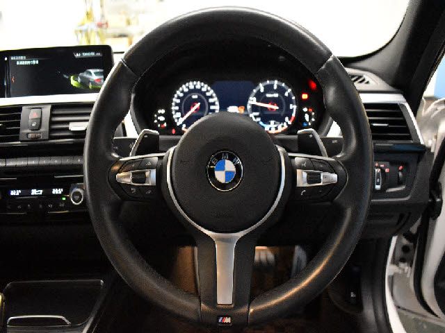 Bmw 3 SERIES 2017-11 23988-10