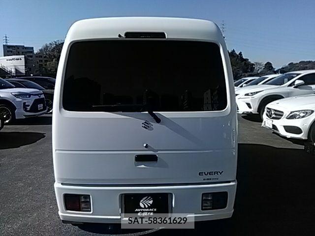 Suzuki EVERY 2012-08 205961-4