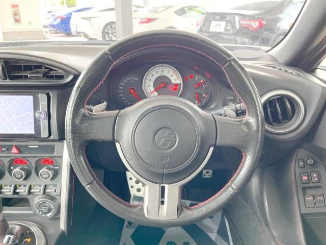 Toyota 86 2014-03 182575-11