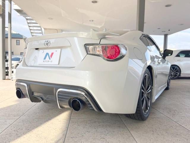 Toyota 86 2014-03 182575-17