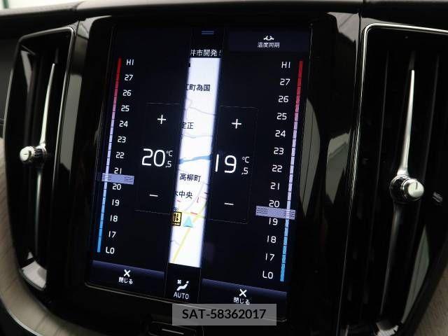 Volvo XC60 2021-08 349042-7