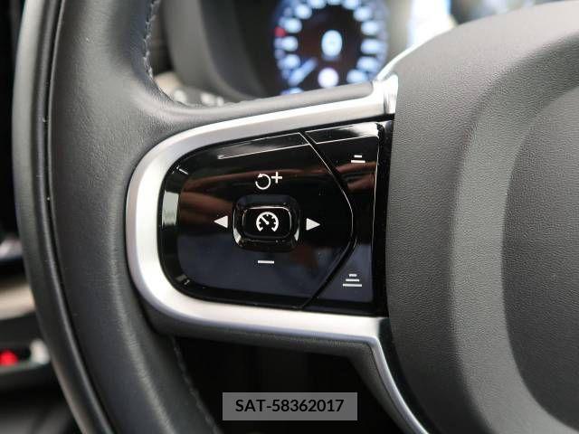 Volvo XC60 2021-08 349042-6