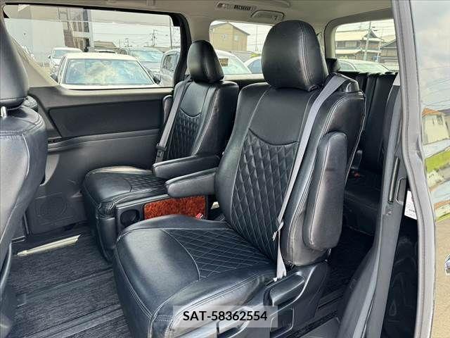 Toyota VELLFIRE 2010-01 369703-18