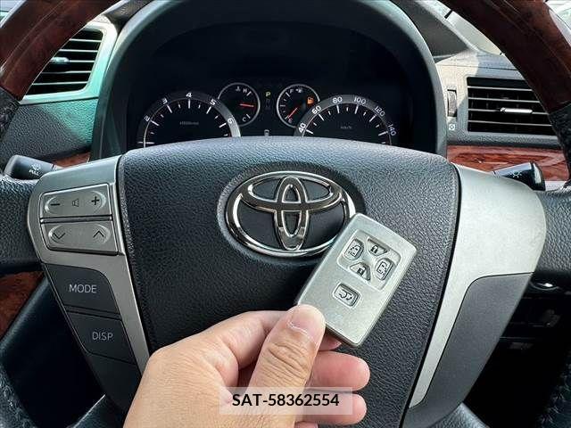 Toyota VELLFIRE 2010-01 369703-24