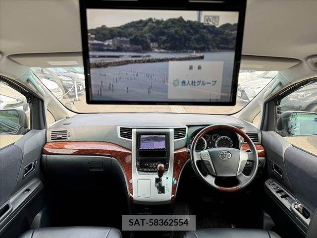 Toyota VELLFIRE 2010-01 369703-1