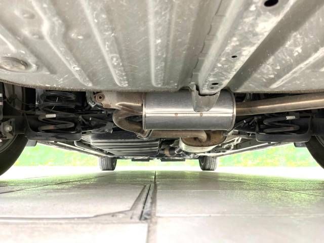 Toyota VOXY 2018-02 12939-19