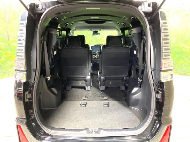 Toyota VOXY 2018-02 12939-10