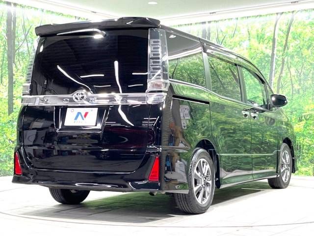 Toyota VOXY 2018-02 12939-17