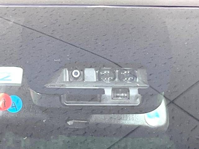 Toyota VOXY 2018-02 12939-5