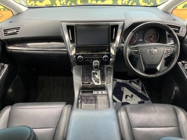 Toyota ALPHARD 2018-06 5387-1