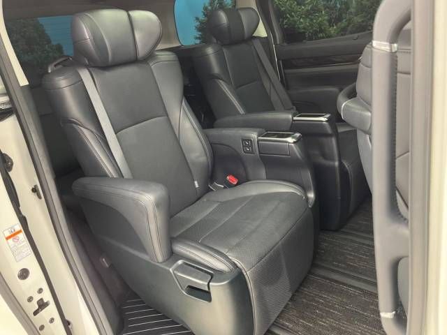 Toyota ALPHARD 2018-06 5387-8