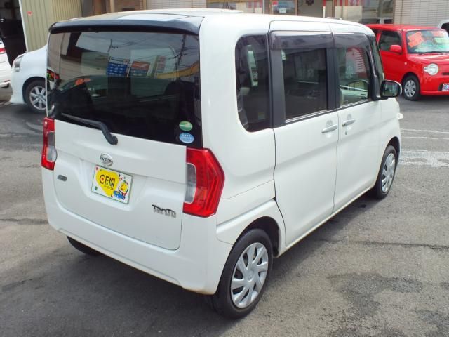 Daihatsu TANTO 2014-10 12516-14