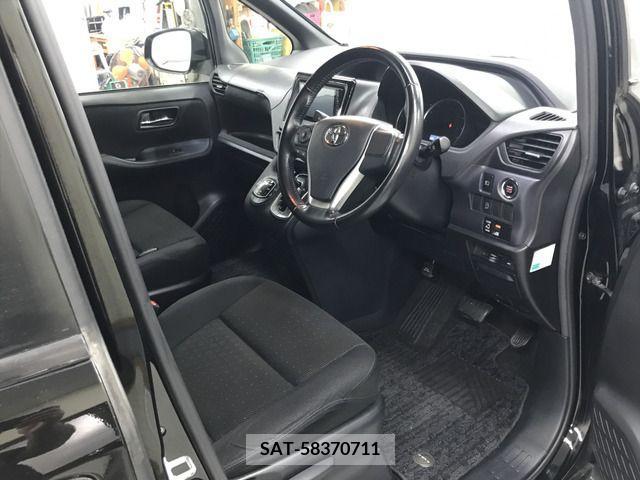 Toyota NOAH 2015-07 279538-5
