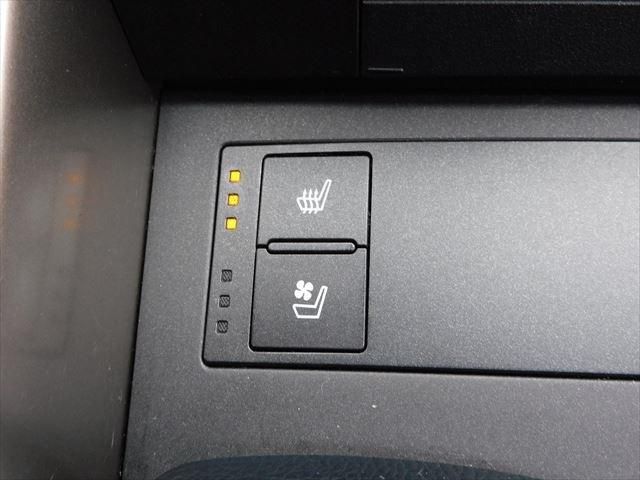 Lexus IS 2015-07 187584-22