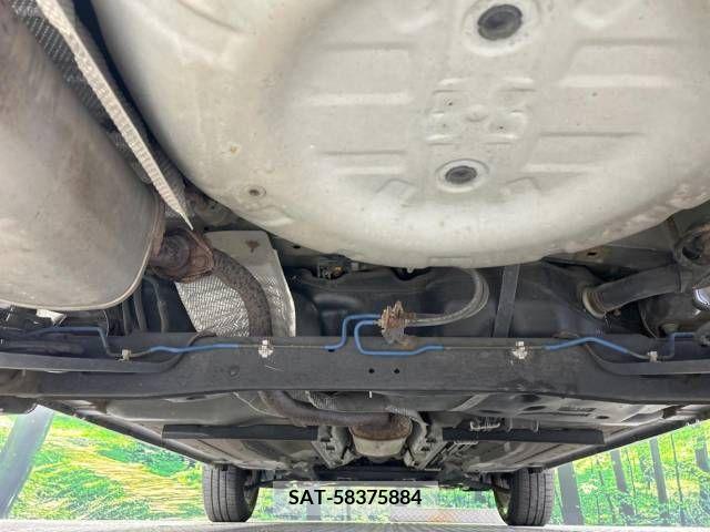 Nissan JUKE 2012-03 362239-19