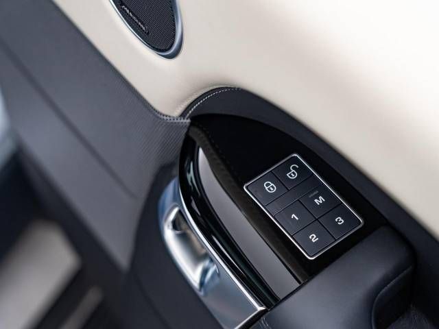 ROVER RANGE ROVER 2020-10 188970-13
