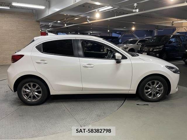 Mazda MAZDA2 2020-02 223050-17