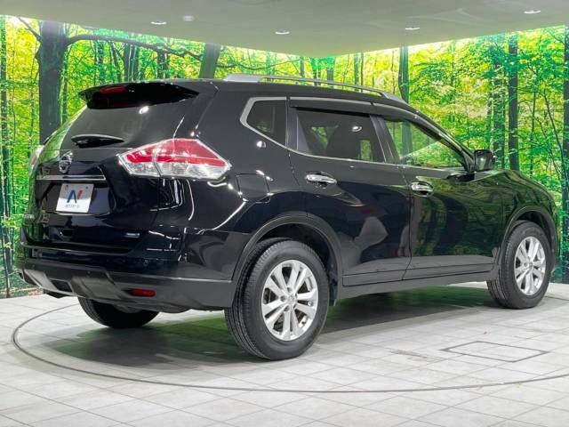 Nissan X-TRAIL 2015-02 182365-17