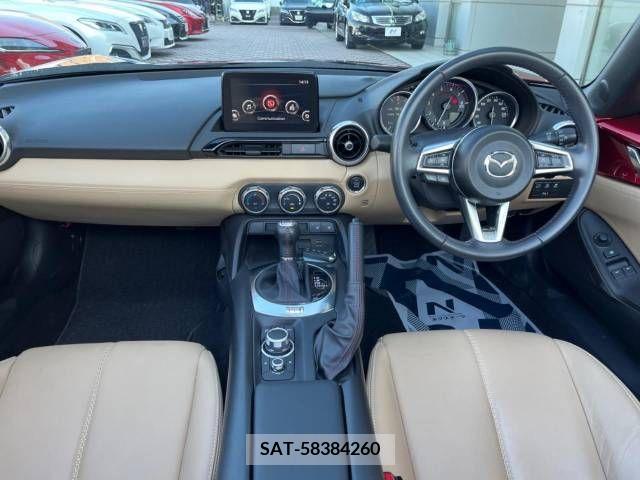 Mazda ROADSTER 2018-07 205090-1
