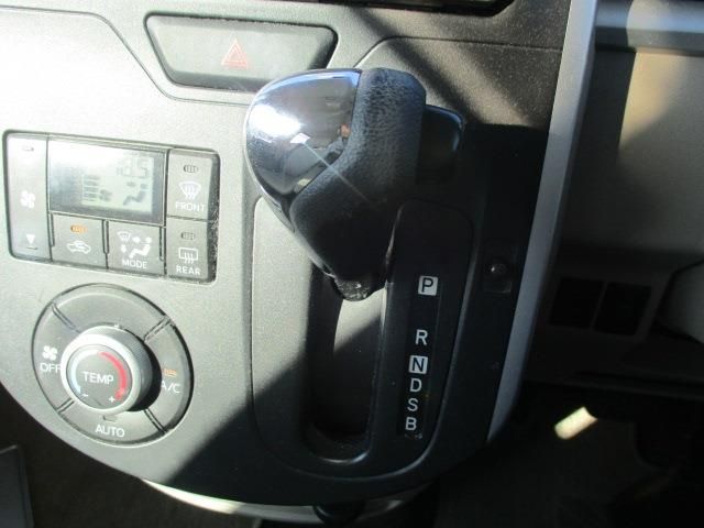 Daihatsu TANTO 2013-12 196697-6