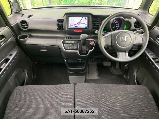 Honda N BOX 2017-03 248130-1
