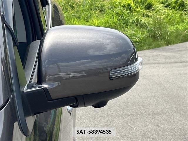 Mitsubishi OUTLANDER PHEV 2015-07 303557-24