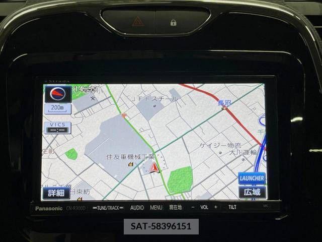 Renault CAPTUR 2015-03 383007-3