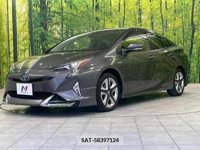 Toyota PRIUS 2016-02 330814-17