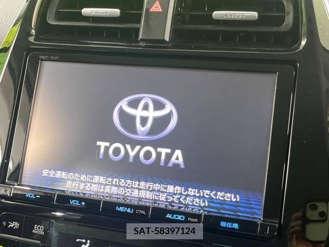 Toyota PRIUS 2016-02 330814-3