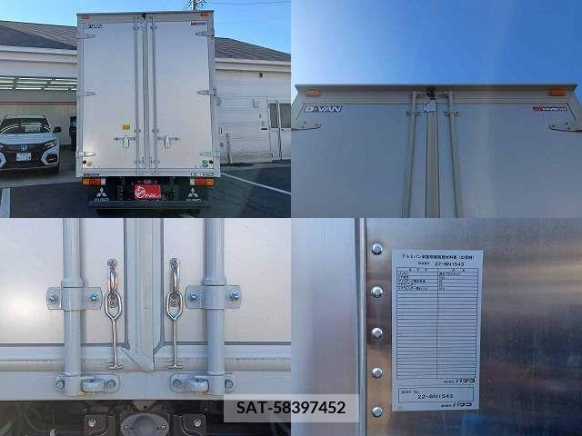 Mitsubishi CANTER 2023-01 294827-2